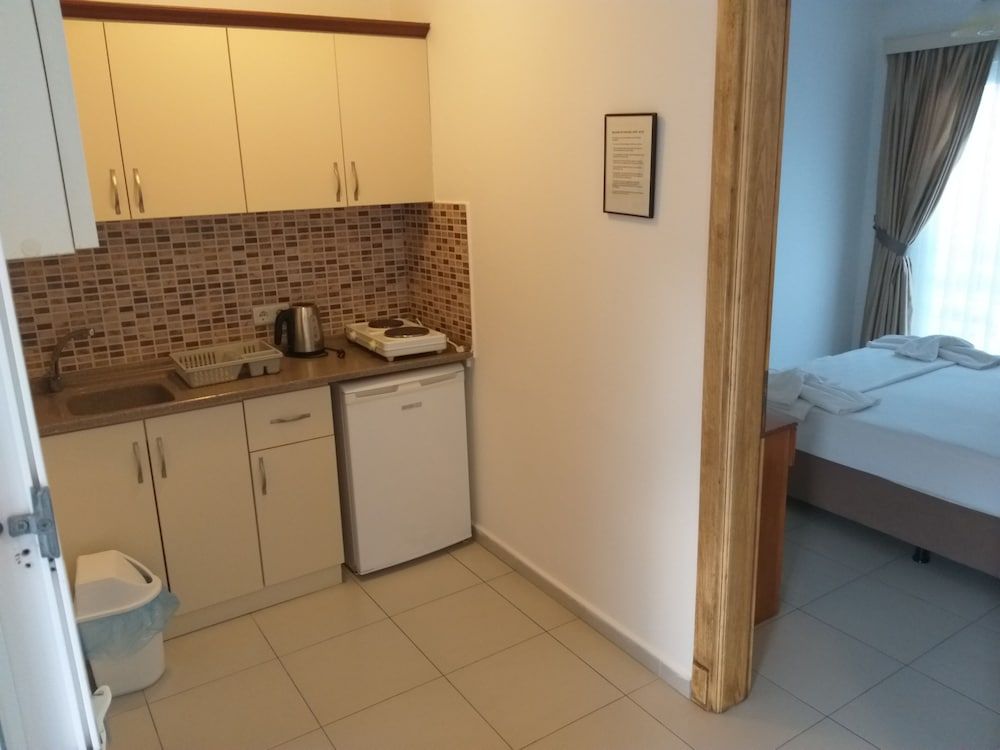 undefined PARADISE APART HOTEL 7