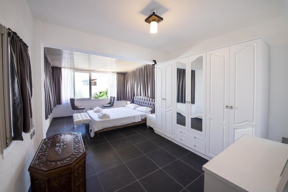 undefined Villa 200 m to Beach With Backyard in Bodrum 9