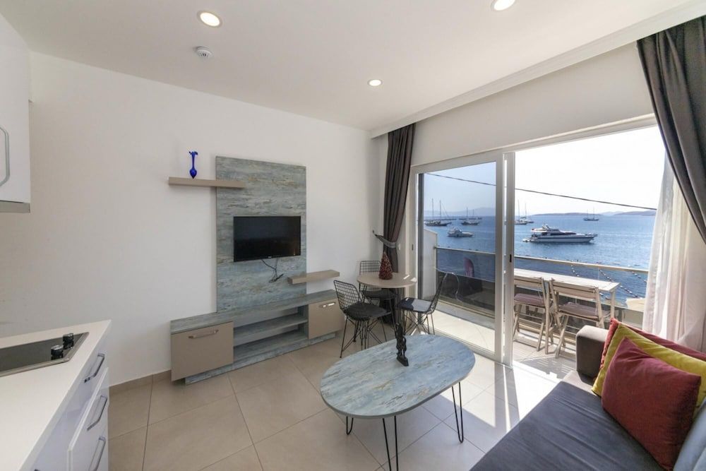 undefined Seafront Flat With Excellent Sea View in Bodrum