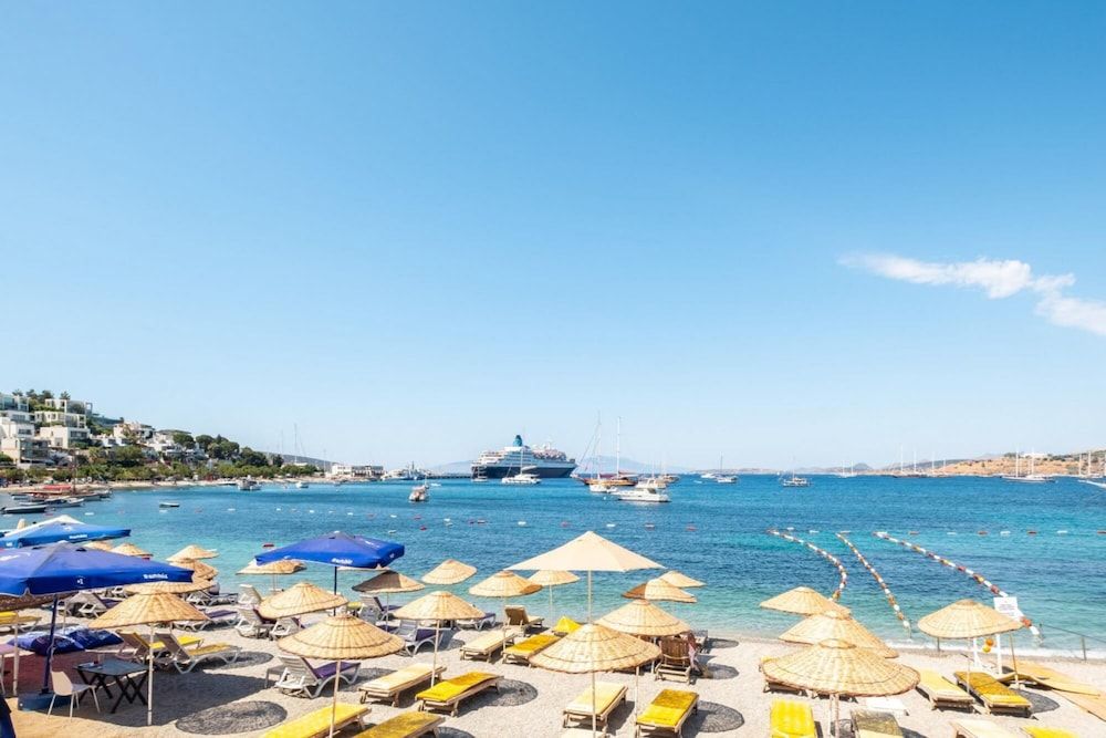 Seafront Flat With Breathtaking Sea View in Bodrum Apartment 23