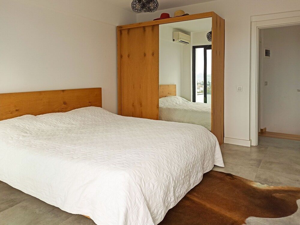 undefined 3 Bedroom Villa With Great View Walking Distance to Yalikavak Marina 7