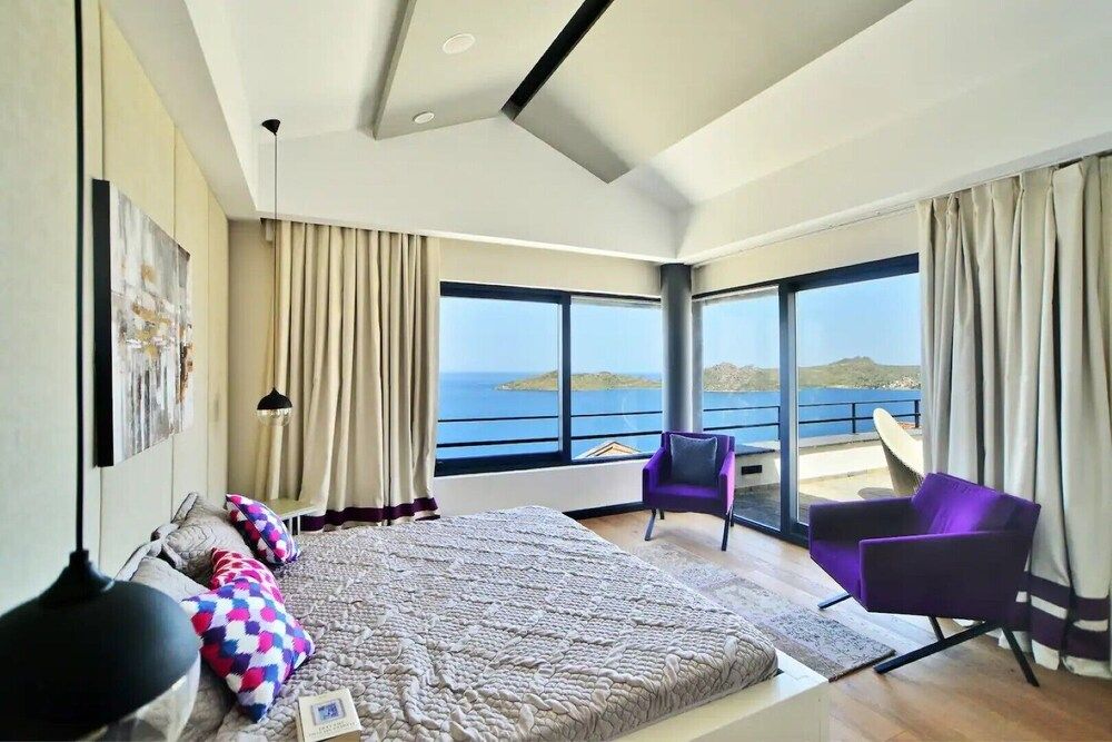 undefined 6 Bedroom Luxury Villa Located in Yalikavak With Marvelous Sea View Tranquilit 6