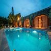 hotel_images