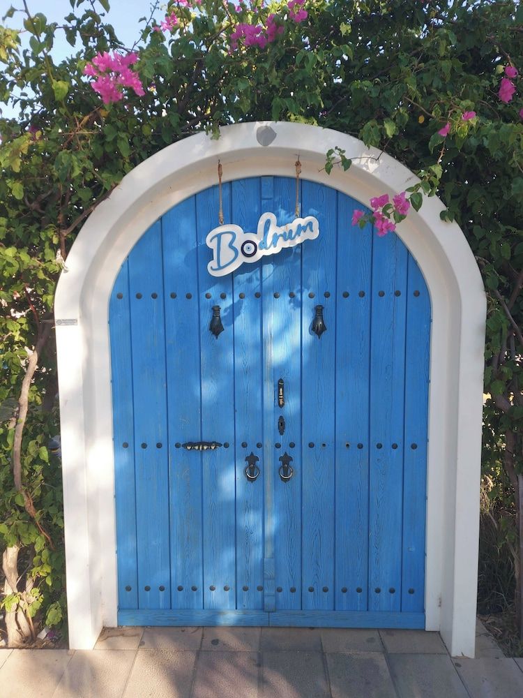 undefined Tosunpasa Otel 5