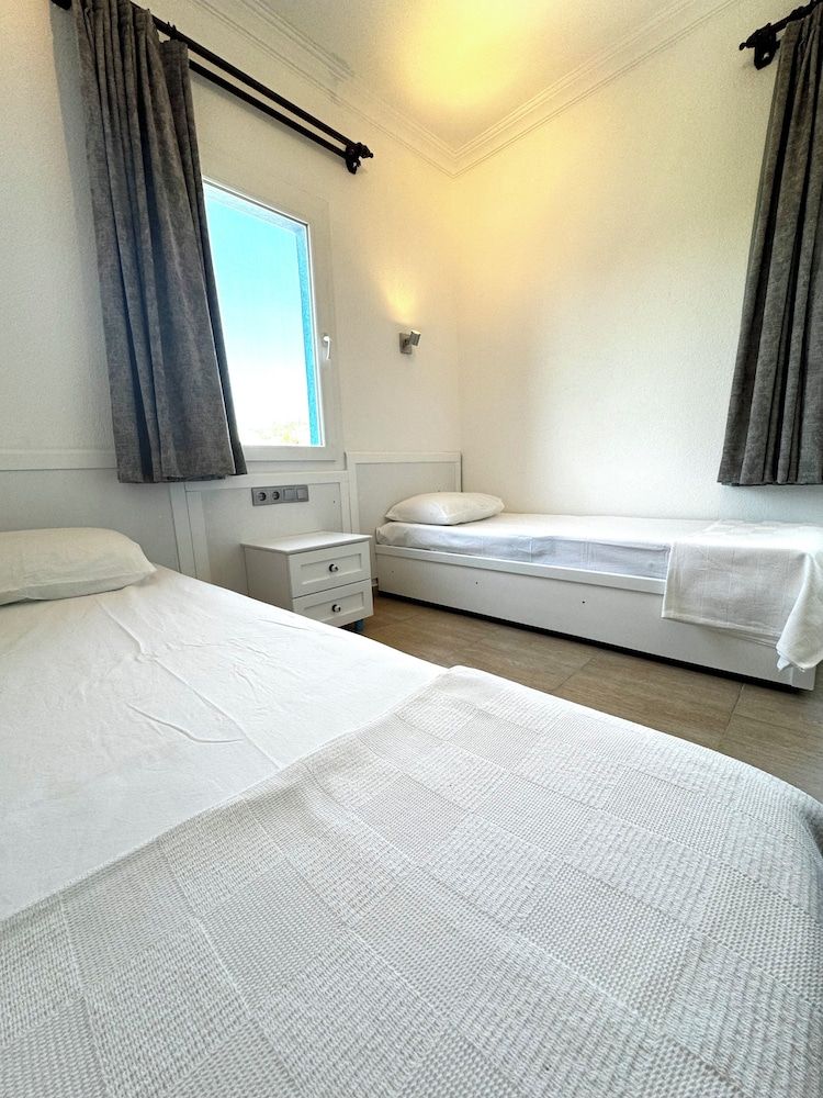 Yuksel Hotel Standard Double or Twin Room