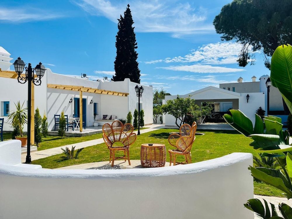 undefined Jakaranda Unique Apart 2