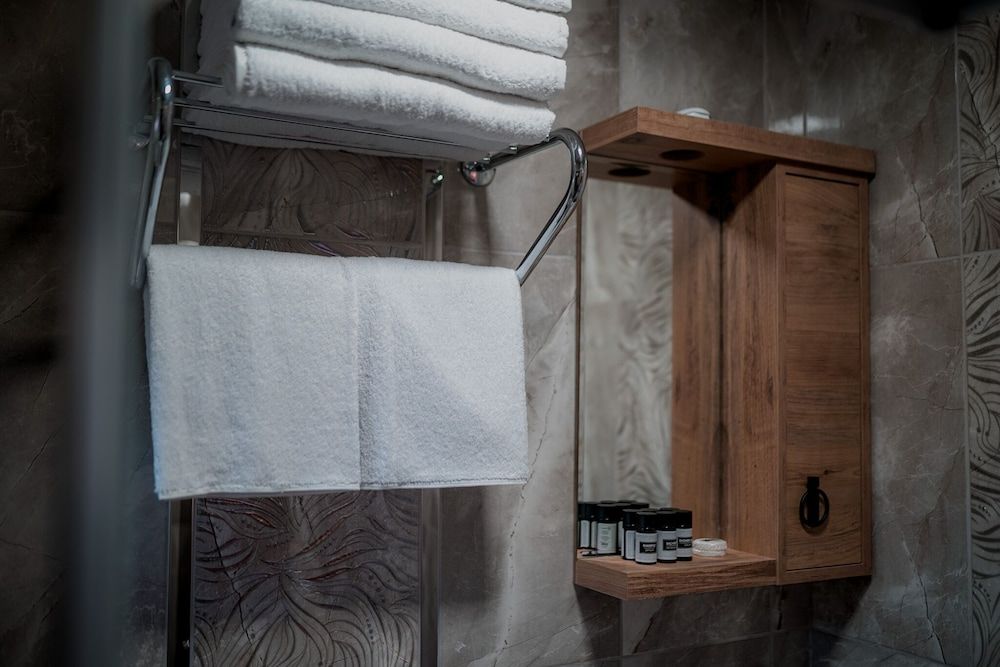 Dolphin Boutique Hotel & Restaurant Standard Double Room 8