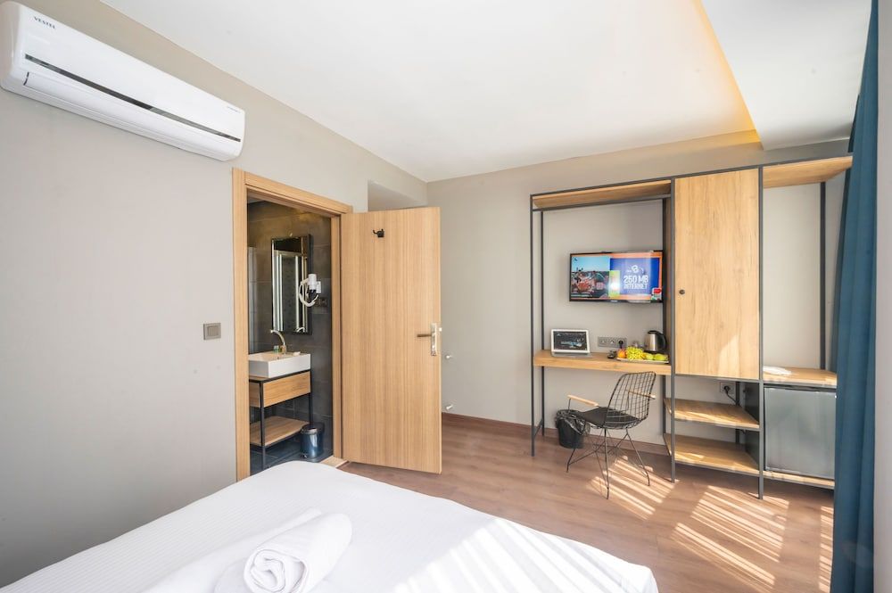 Corlu Dem Hotel Deluxe Single Room 33