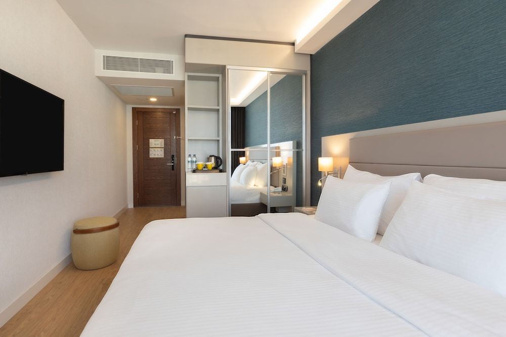 Smart by Dedeman Eskisehir Superior King City View Room 4