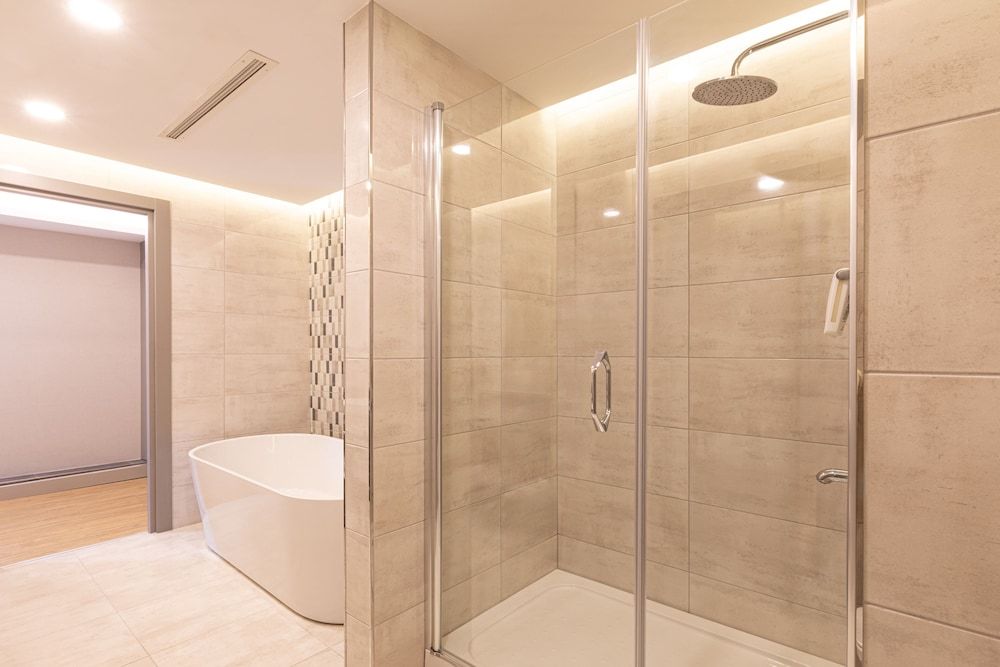 Smart by Dedeman Eskisehir Deluxe Suit King City View Room 7