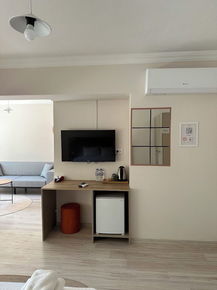 Well Edirne Deluxe Triple Room 5