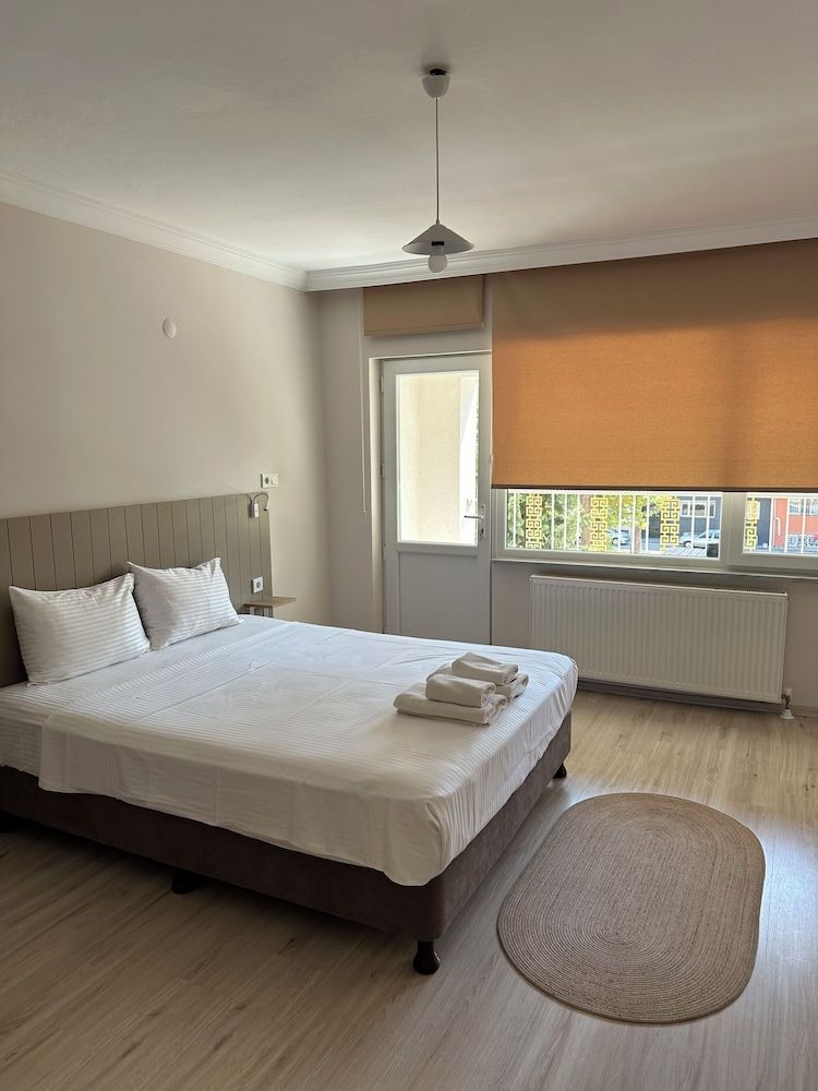 Well Edirne Deluxe Triple Room 3