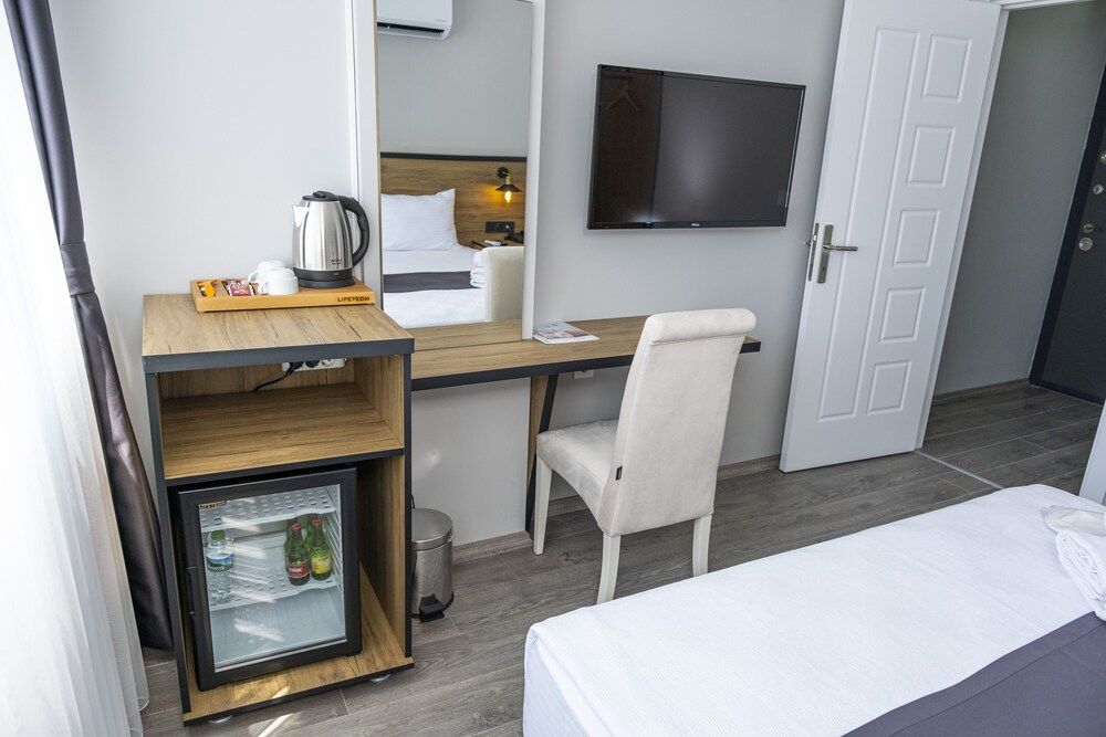 Comfort Center Standard Room 20