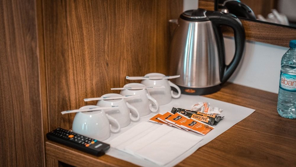 ND Suite Business Room 8