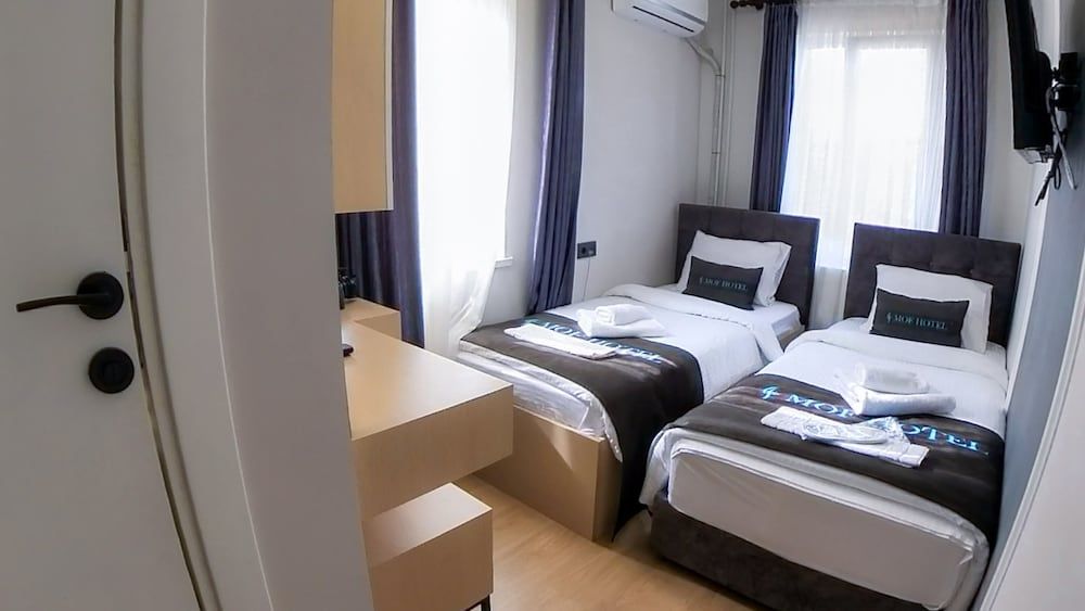 Economy Twin Room