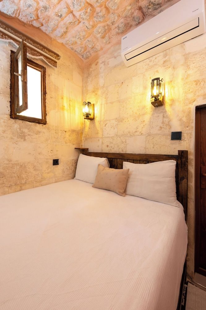 Karagül Otel Comfort Double Room