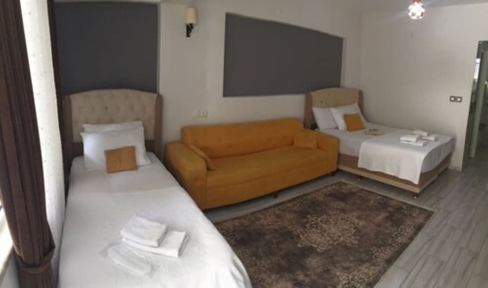 Standard Single Room, 1 Twin Bed, Smoking, Garden View