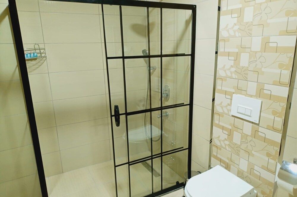 Dinamik Otel Standart Suit Room 2