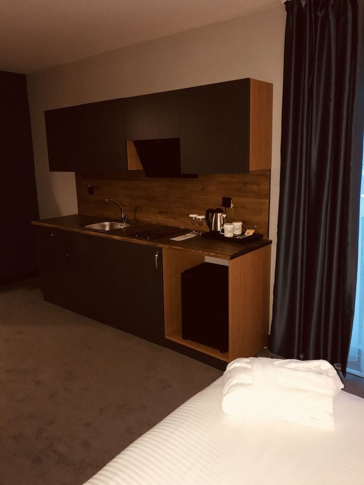 Roof 264 Hotel and Suites Junior Suite, Balcony 10