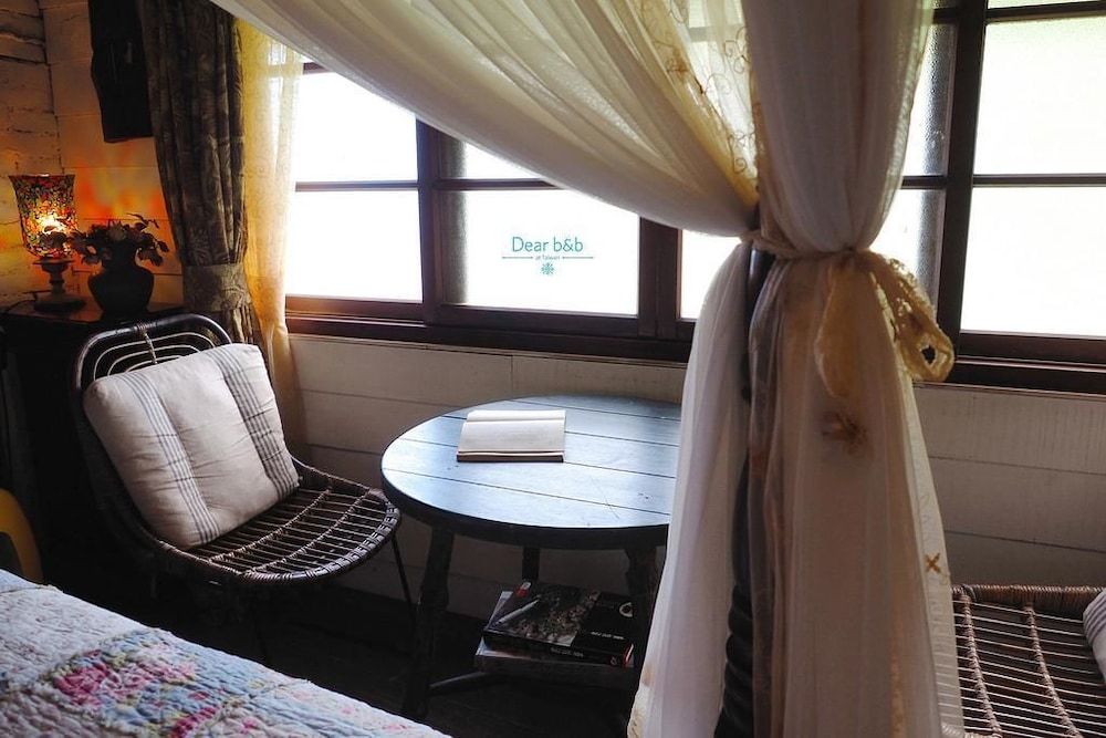 Qi Tang Lane Deluxe Double Room 5