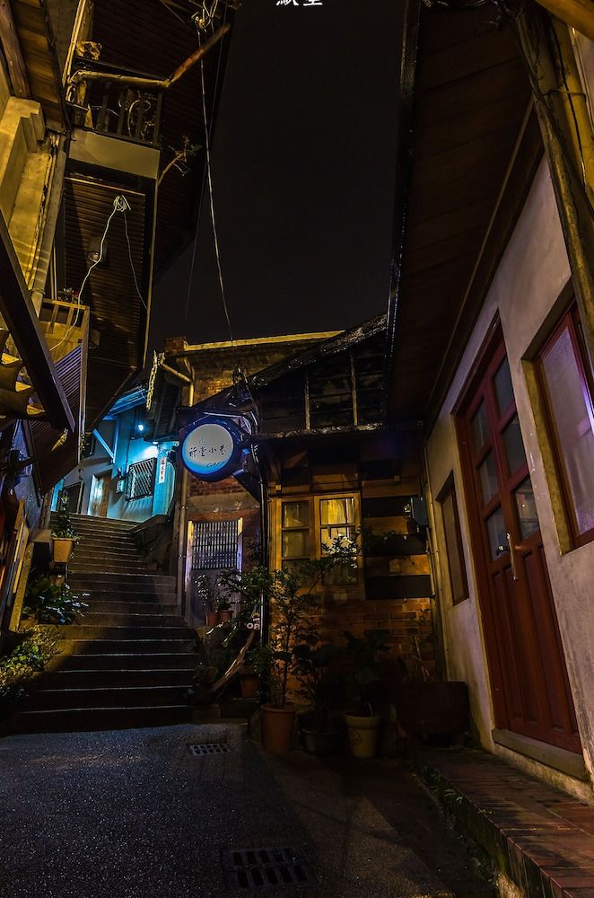 undefined Qi Tang Lane 7