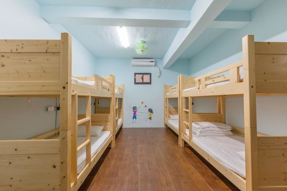 GoldenHouse Hostel Economy Shared Dormitory, Mixed Dorm, Non Smoking 2