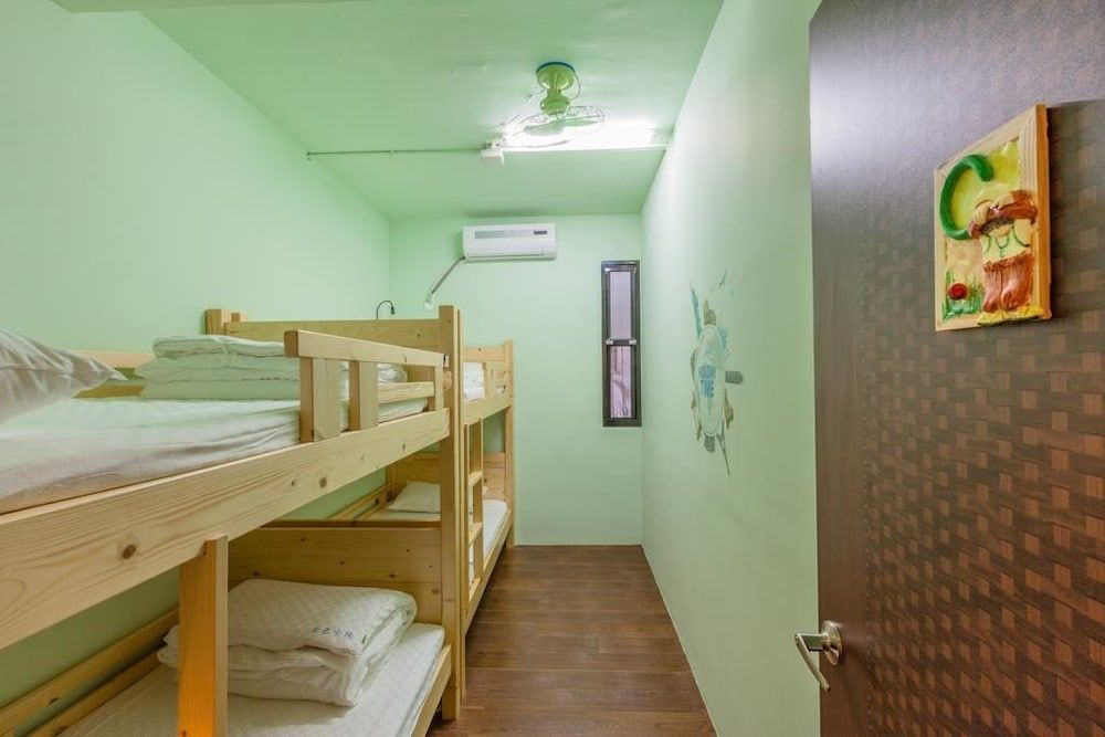undefined GoldenHouse Hostel 2