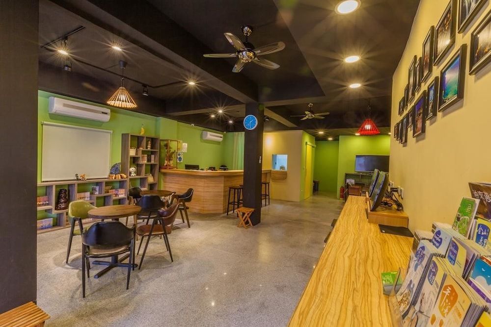 undefined GoldenHouse Hostel 6