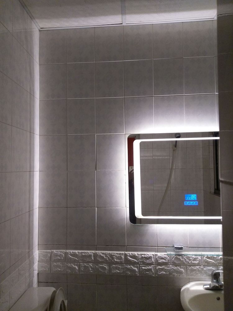 undefined Vanilla Inn 10