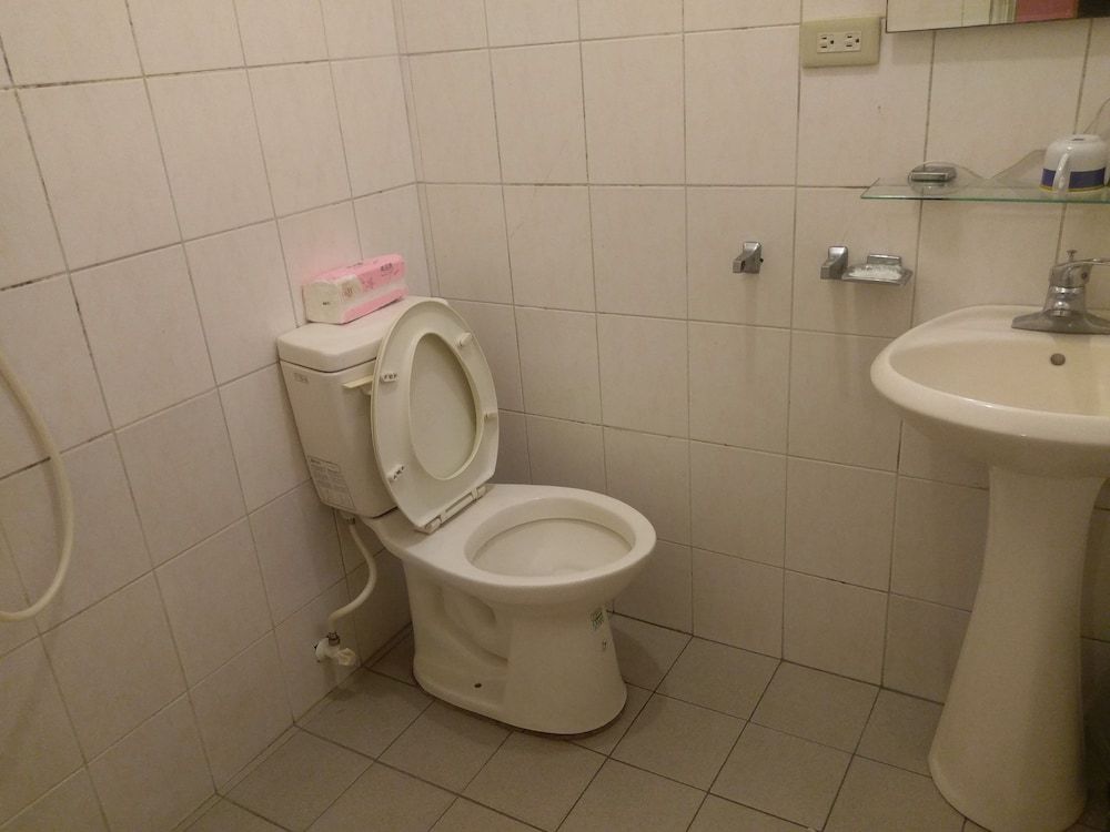 Vanilla Inn Quadruple Room 4