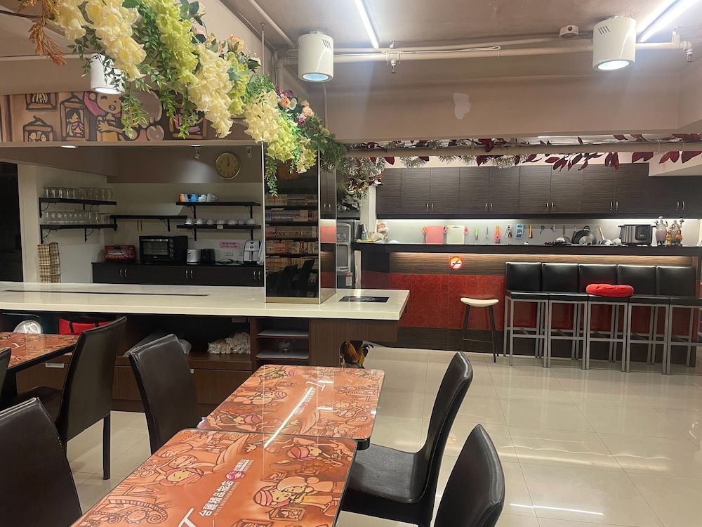 undefined TAI LEE Hotel 8