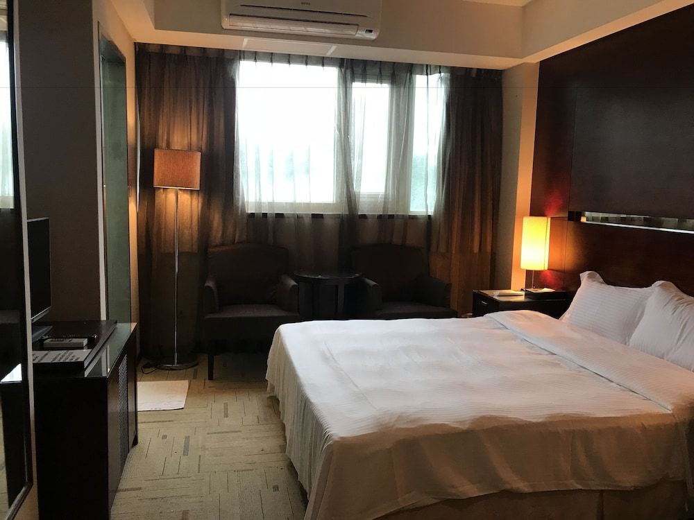 Gin Lon Lake motel Superior Double Room 3