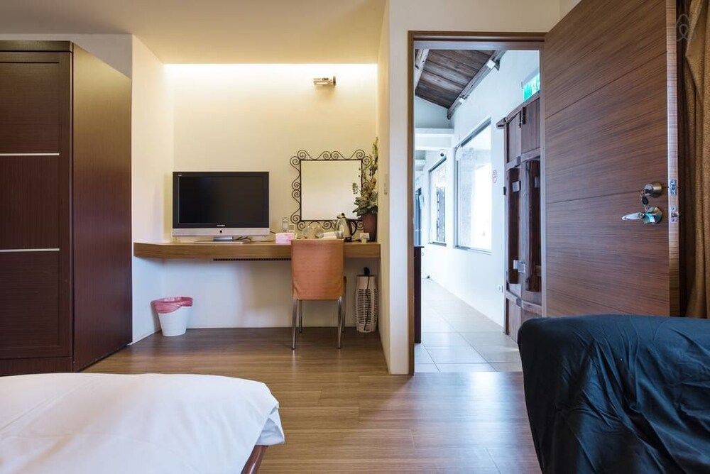 undefined Jiufen Breeze 3