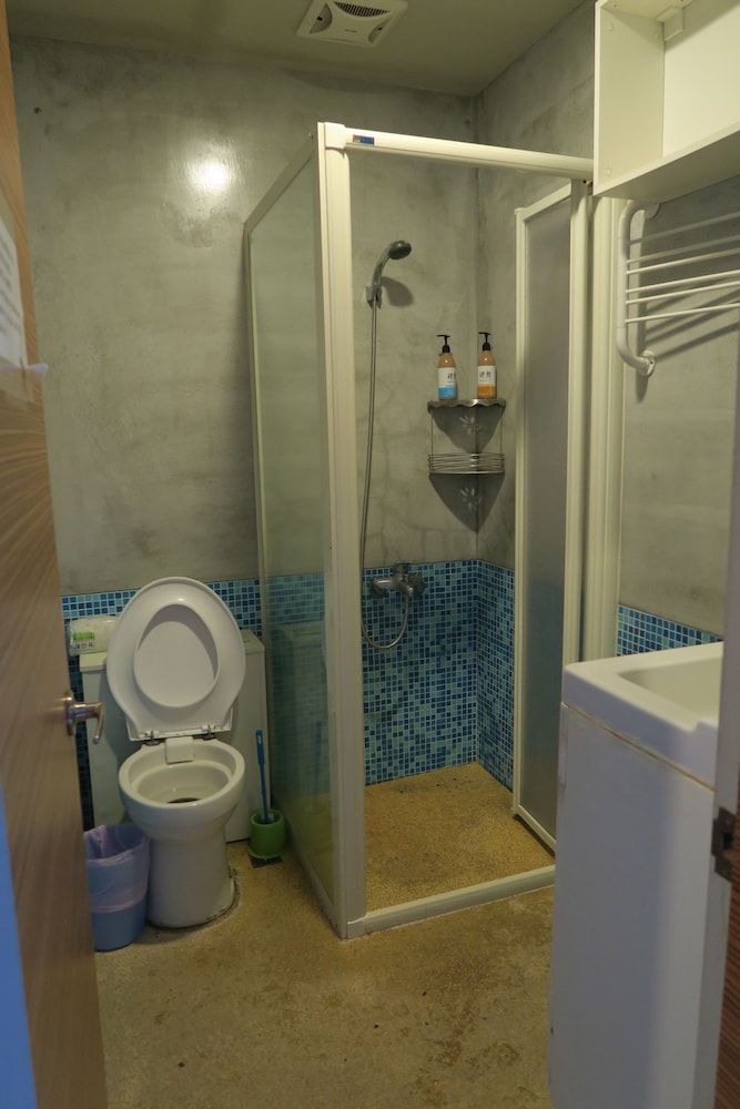 Being Outdoor B & B Quadruple Room 2