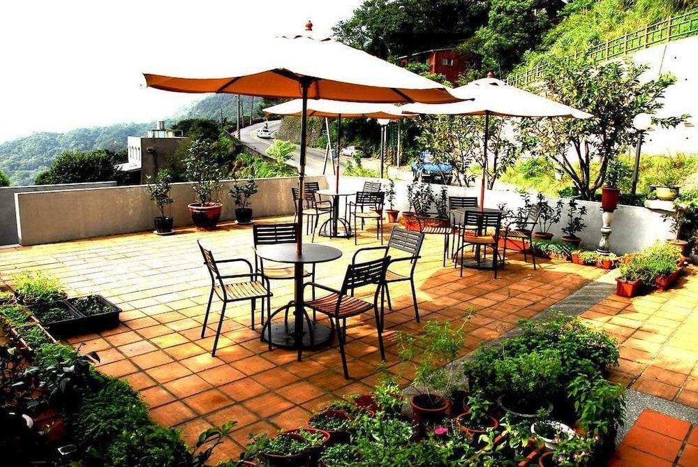 undefined J.F Sleepless Ones Garden Hotel 4