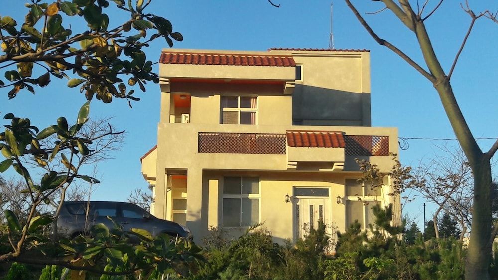 undefined New Zhilan B&B 3