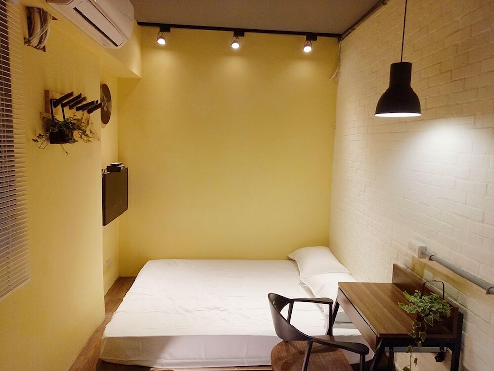 undefined Chi House 10