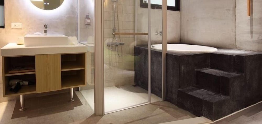 undefined Happiness Bubble 10