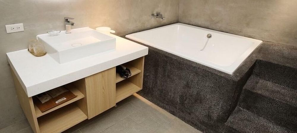 undefined Happiness Bubble 8