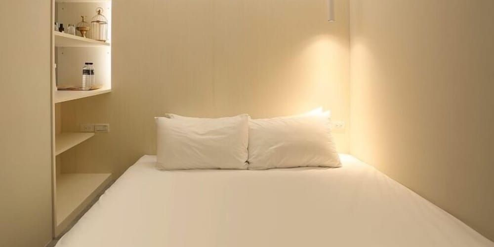 undefined Happiness Bubble 4