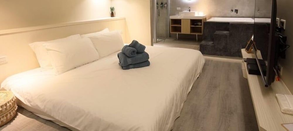 undefined Happiness Bubble