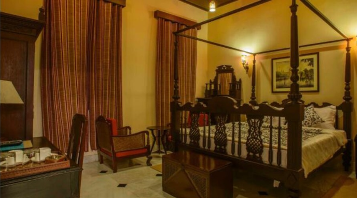 HOTEL 233 PARK STREET Standard Room 2