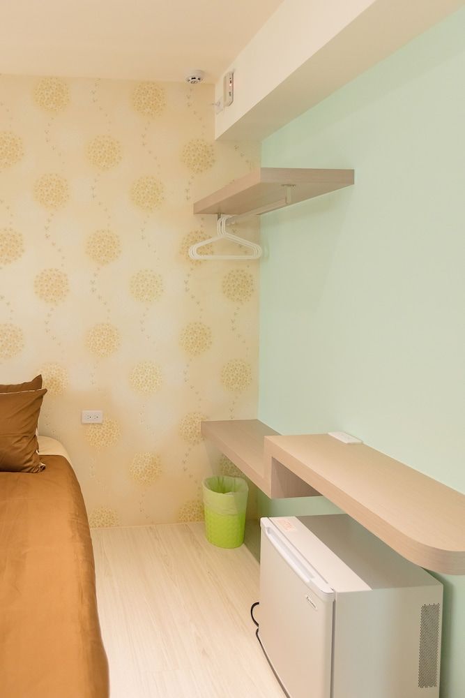 Wahaha House Economy Double Room, Shared Bathroom 5