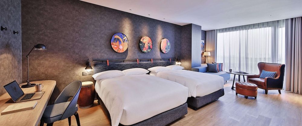 Grand Deluxe Family Suite - 2 Pax