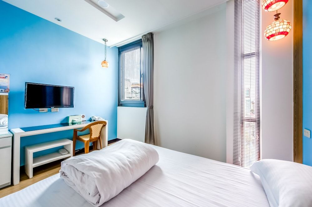 Lightness Hotel Family Quadruple Room 12