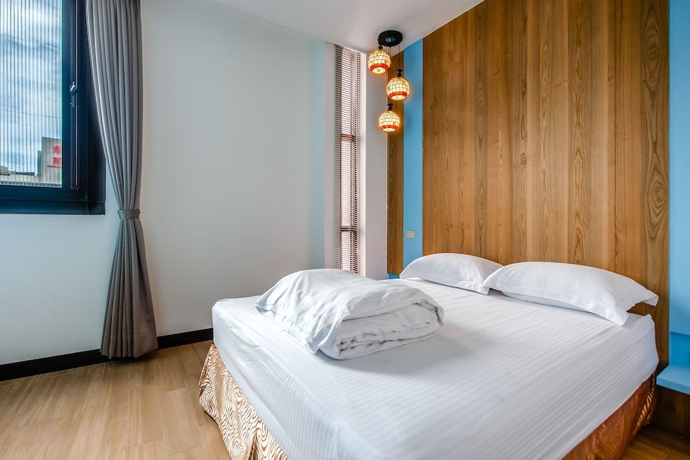 Lightness Hotel Family Quadruple Room 8