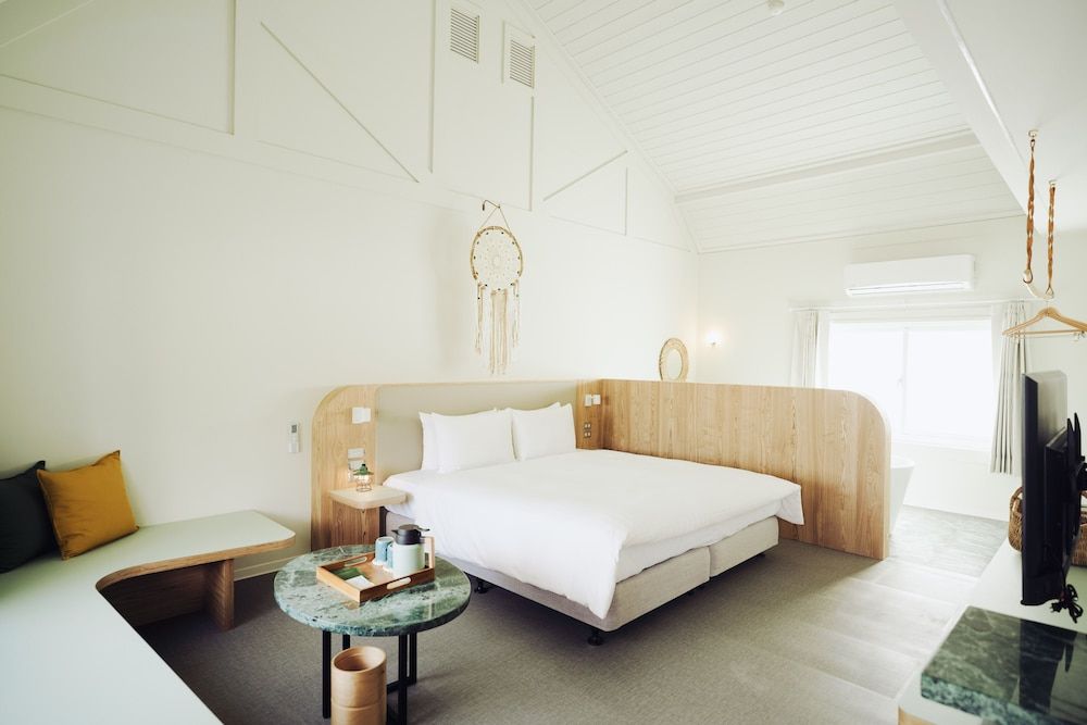 Signature Double Room, 1 King Bed, Bathtub, Courtyard Area
