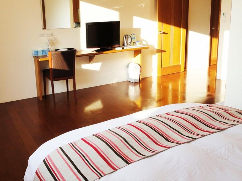 Quadruple Room, 2 Double Beds, Non Smoking