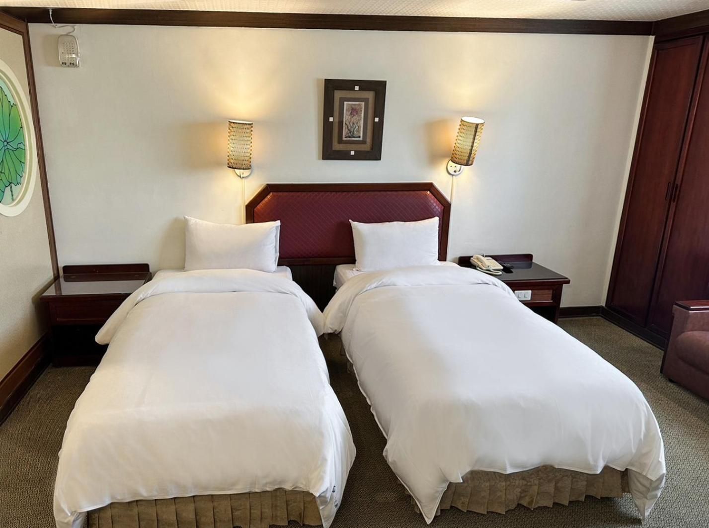 Superior Twin Room