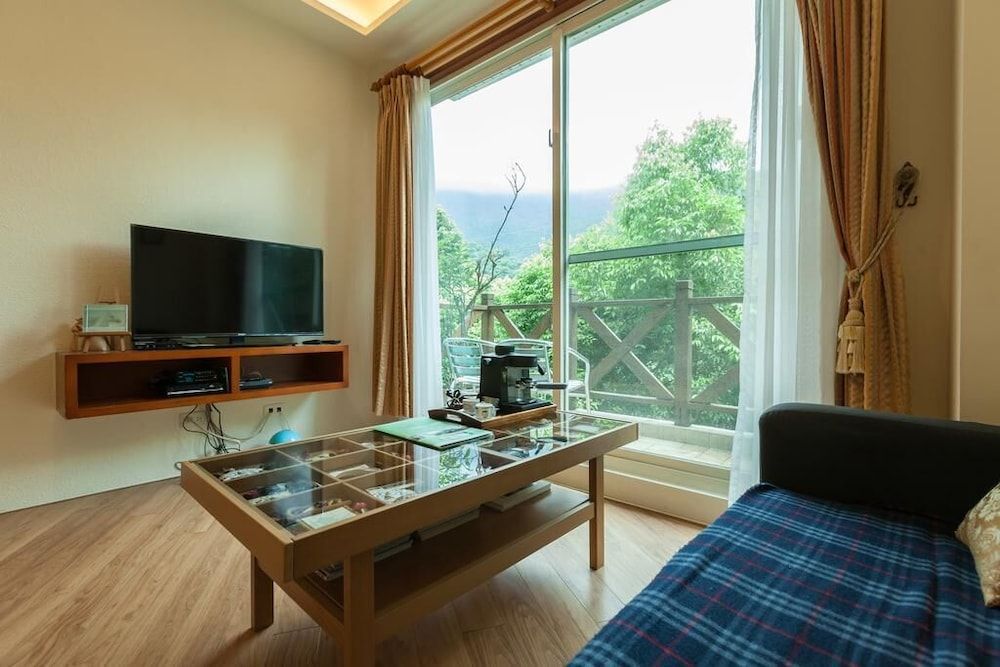 Tree Lake B&B Deluxe Double Room 12